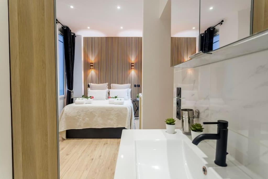 Suite Paris, Tour Eiffel, Champs Elysees 外观 照片